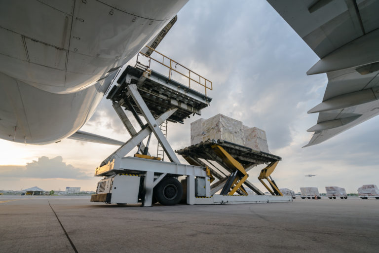 Loading air cargo bulk pharma distribution